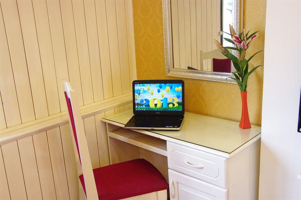 Hanoi Royal Palace Hotel 2 Dış mekan fotoğraf