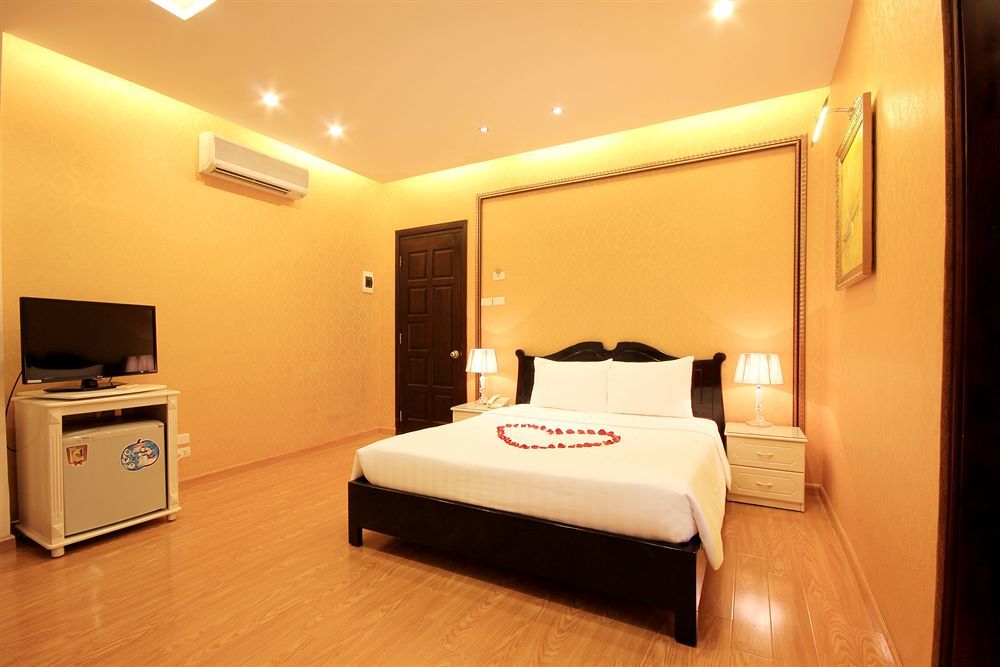 Hanoi Royal Palace Hotel 2 Dış mekan fotoğraf